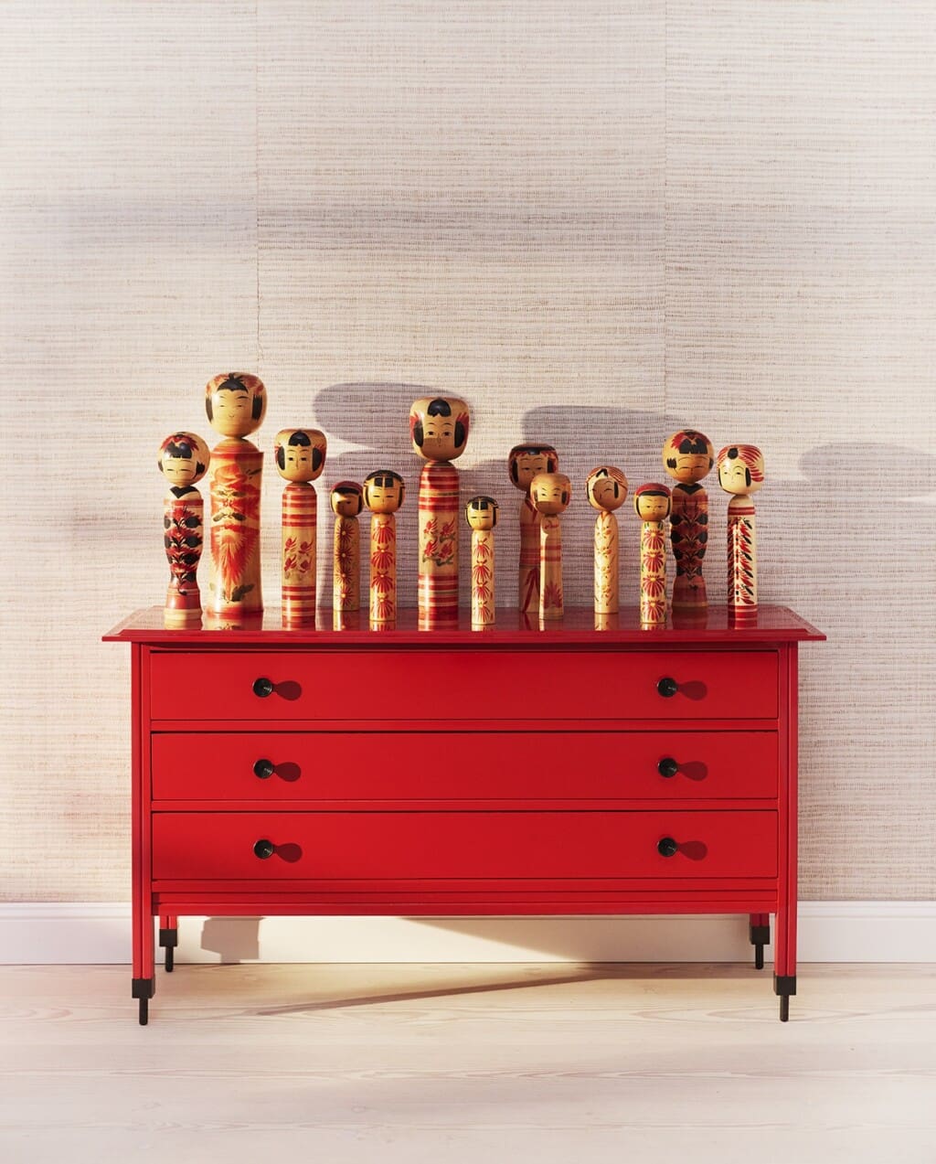 Red Lacquered Chest of drawers by Carlo De Carli for Sormani